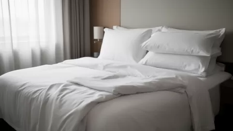 Zmiana pościeli w hotelu